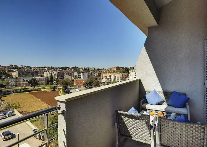 Gallery Διαμέρισμα Πούλα